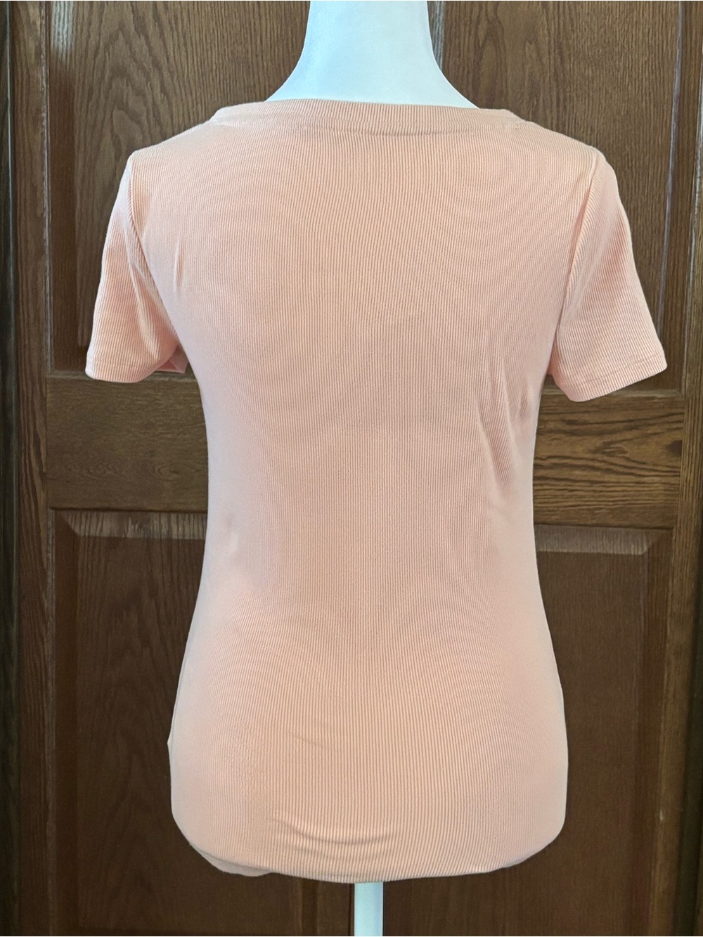 Gap Ribbed Button V-Neck Tee - Picture 3 of 7